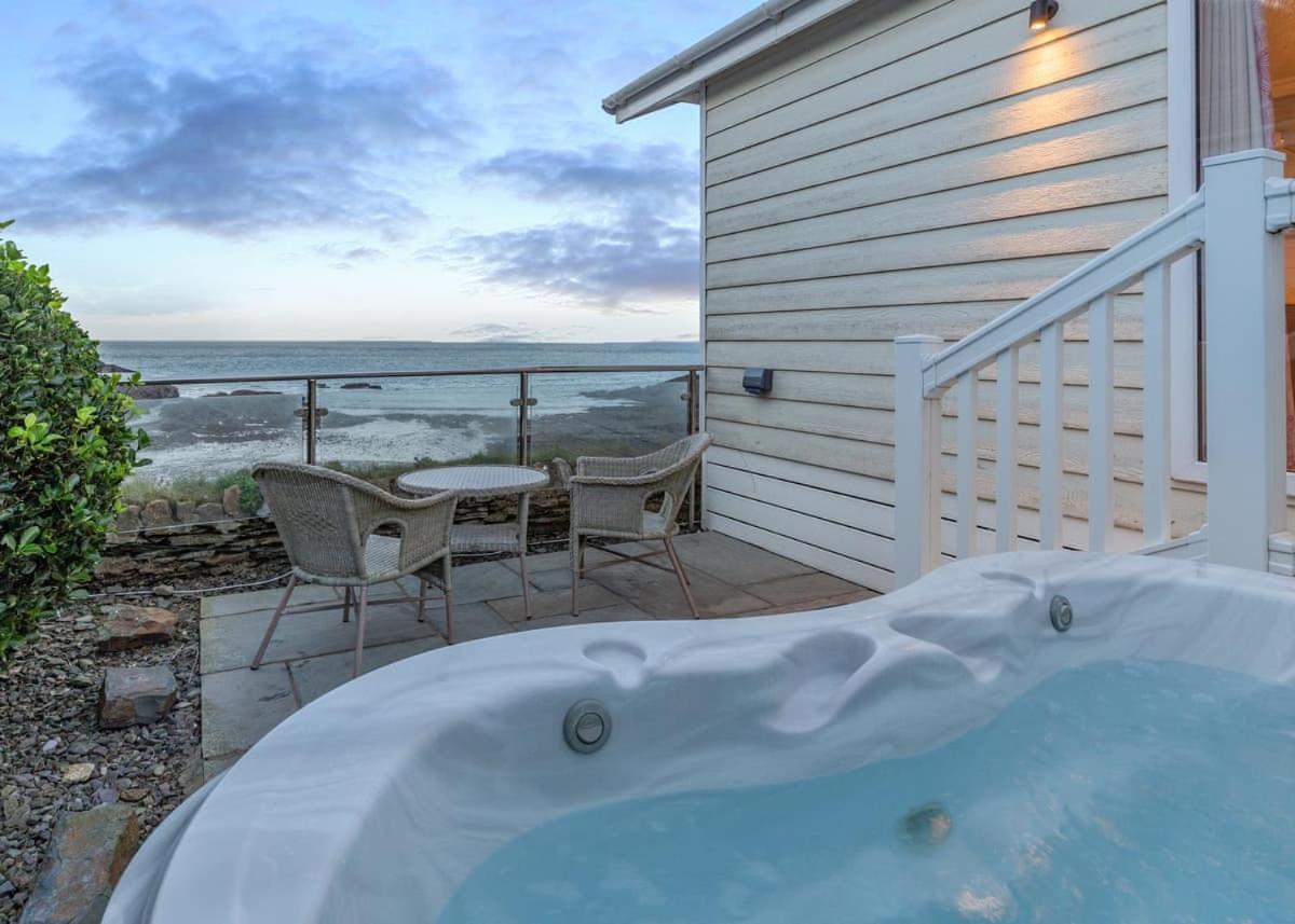 Beach Cove Coastal Retreat Ильфракомб Экстерьер фото